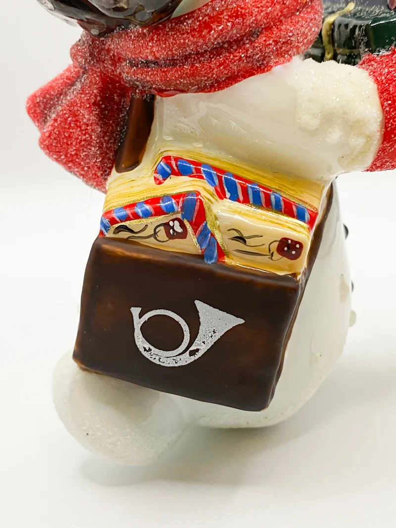 Der Schneemann bringt die Weihnachtspost und viele Geschenke, AtlasArt