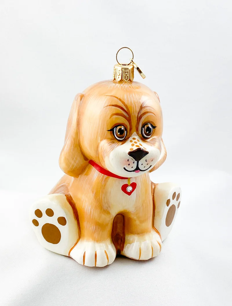Süsser Hundewelpe mit rotem Herzchen-Halsband, GlitterLab