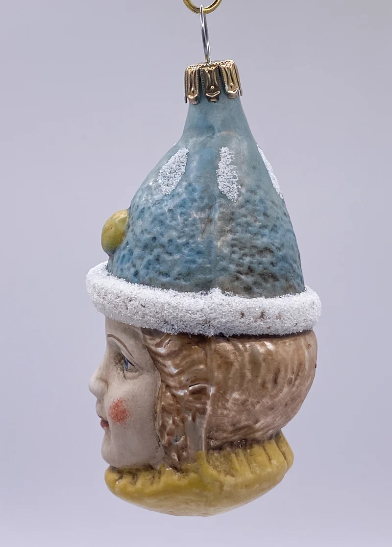 Clown mit hellblauer Mütze