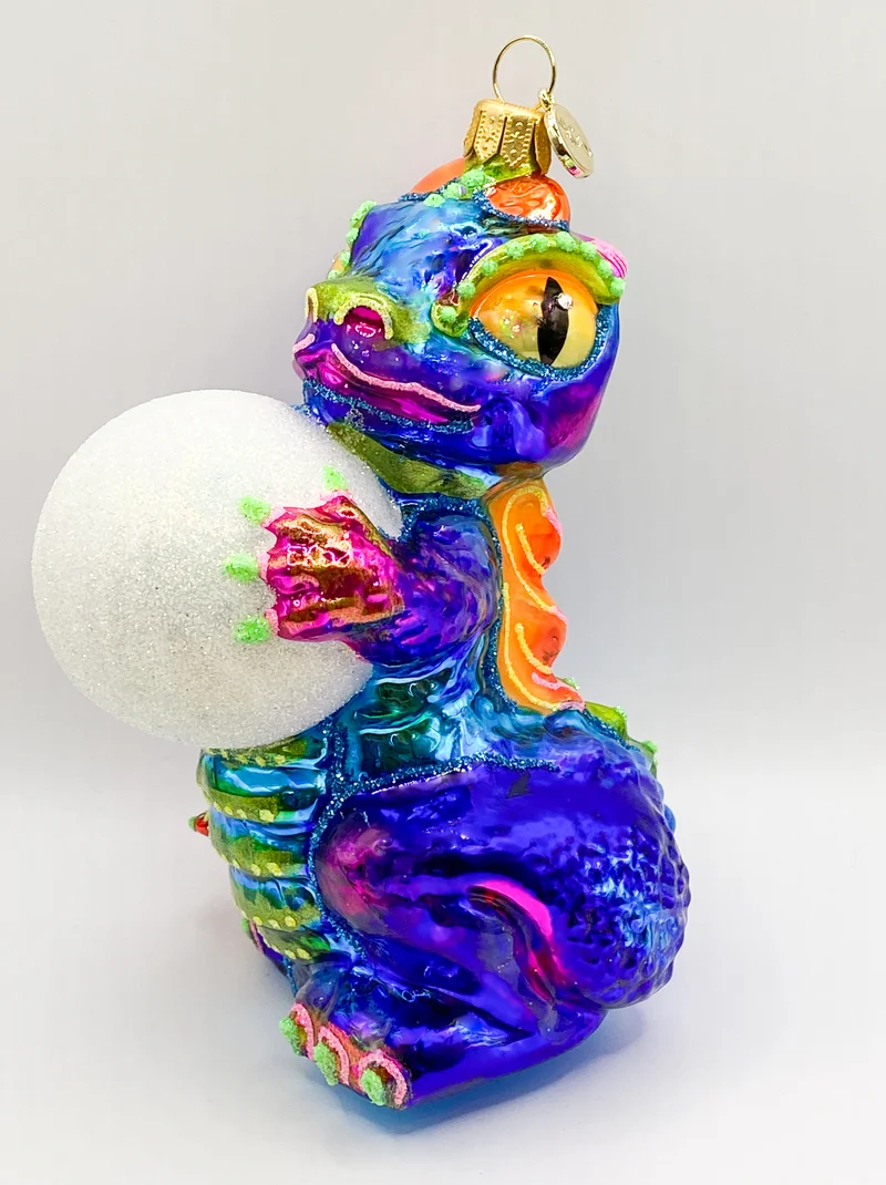 Der kleine Regenbogen - Drachen macht einen Schneeball, GlitterLab