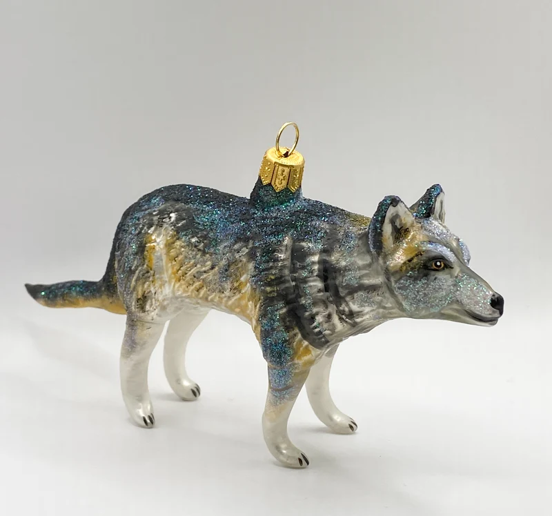 Grauer Wolf
