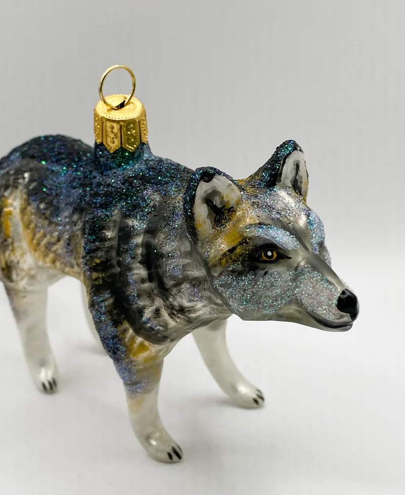 Grauer Wolf