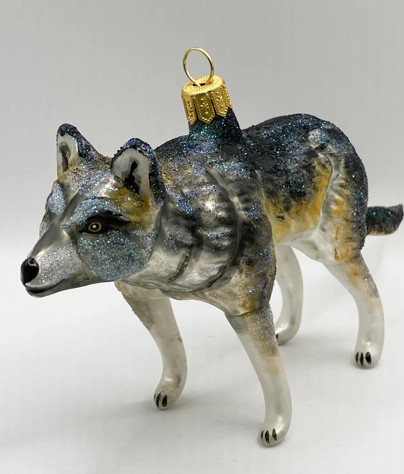 Grauer Wolf