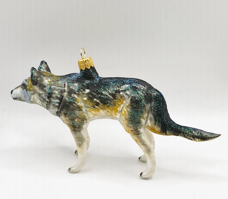 Grauer Wolf