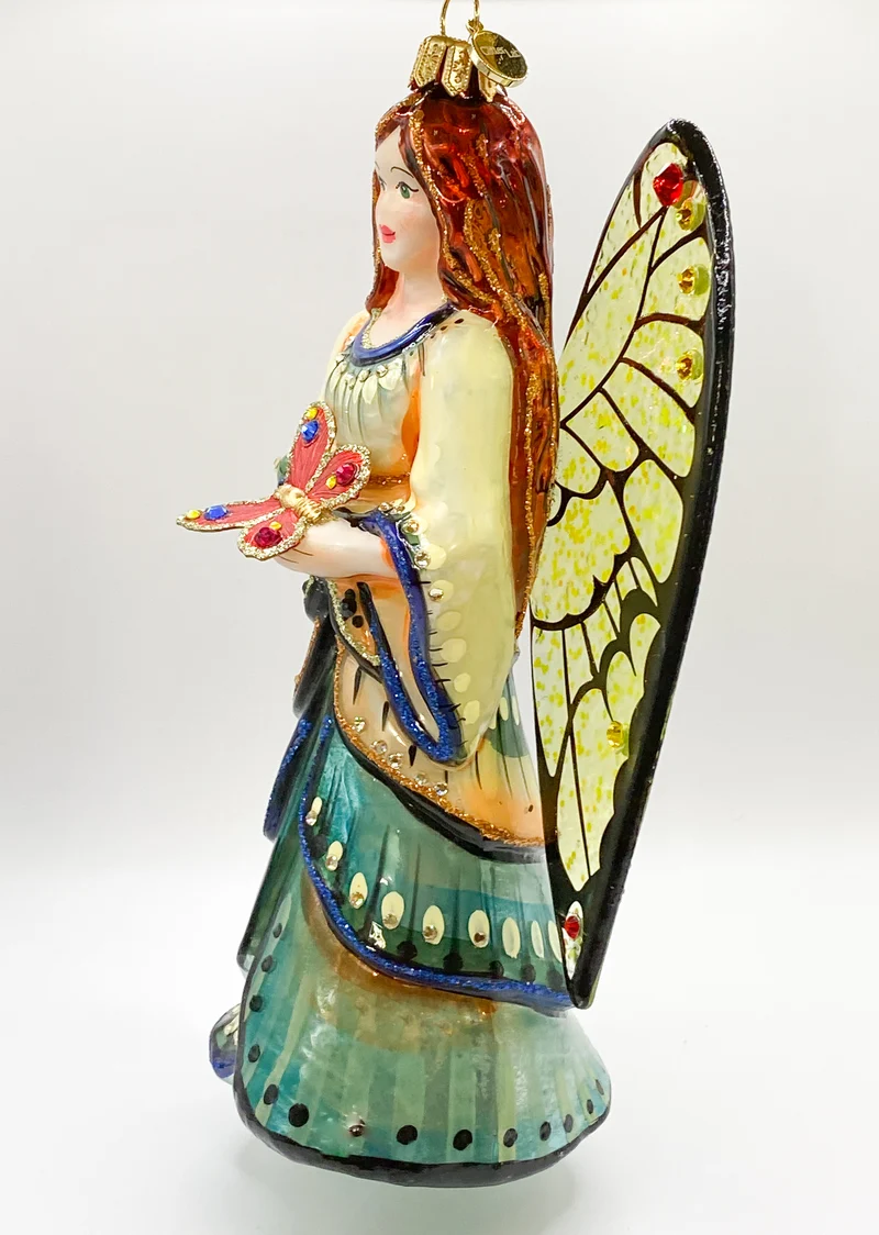 Engel mit rotem Schmetterling in der Hand und transparenten Glasflügeln, GlitterLab
