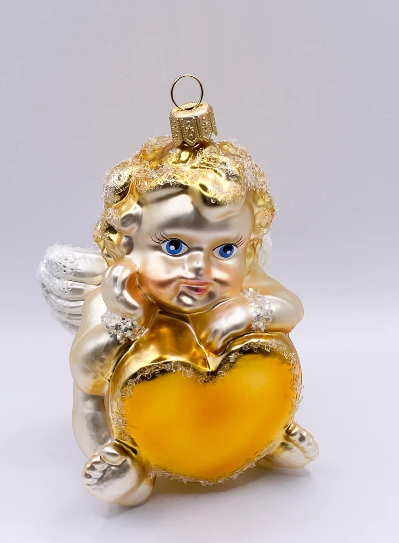 Süsser Engel mit goldenem Herz