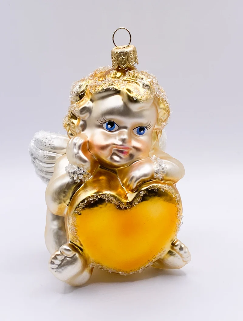 Süsser Engel mit goldenem Herz