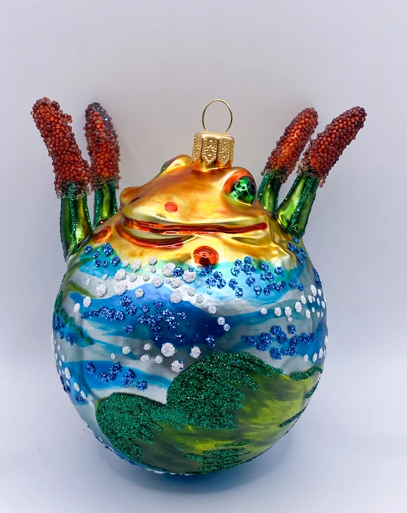 Kugel Frosch im Teich