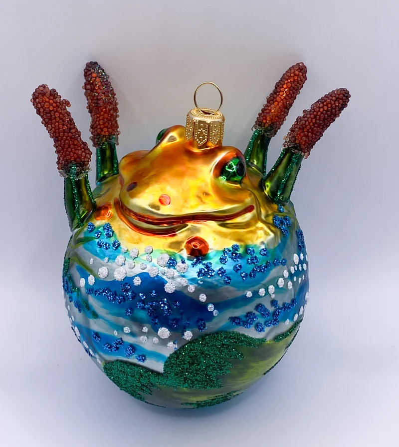 Kugel Frosch im Teich