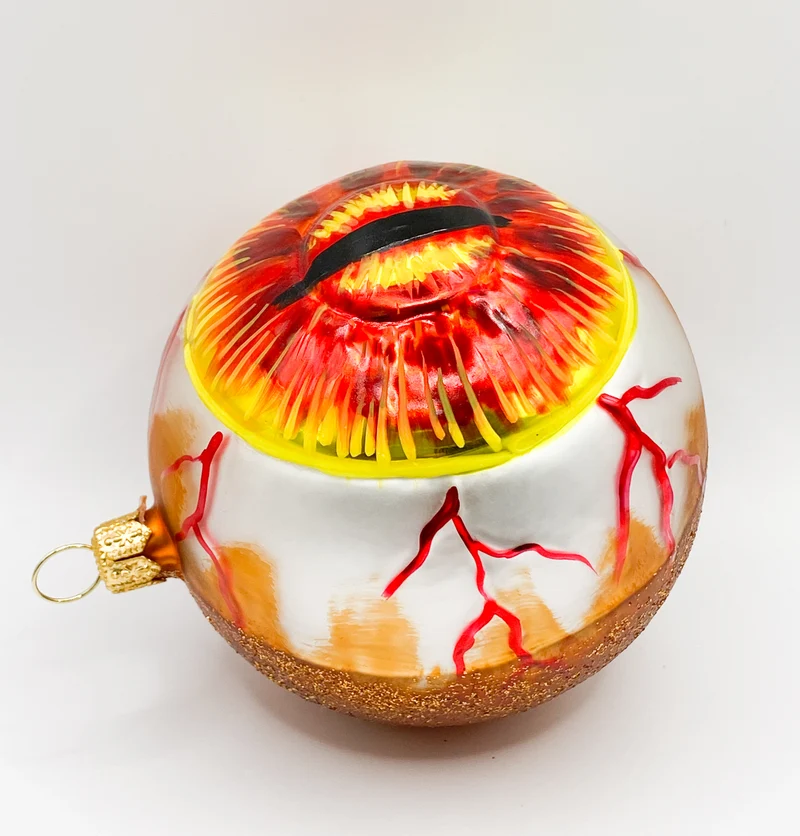 Anatomisches Auge mit roter Iris und schmaler Pupille