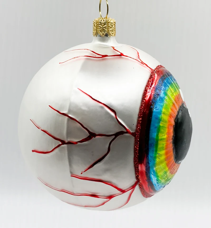 Anatomisches Auge mit bunter Iris und runder Pupille
