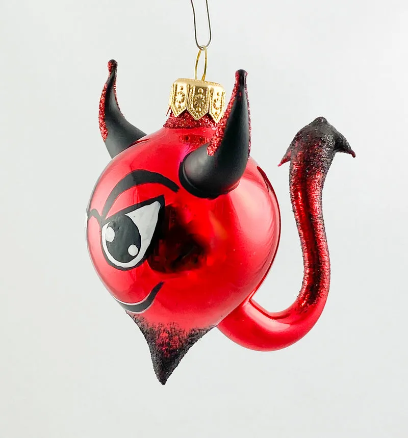 Roter Teufel mit Schwanz