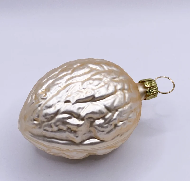 Grosse Baumnuss/Walnuss champagner