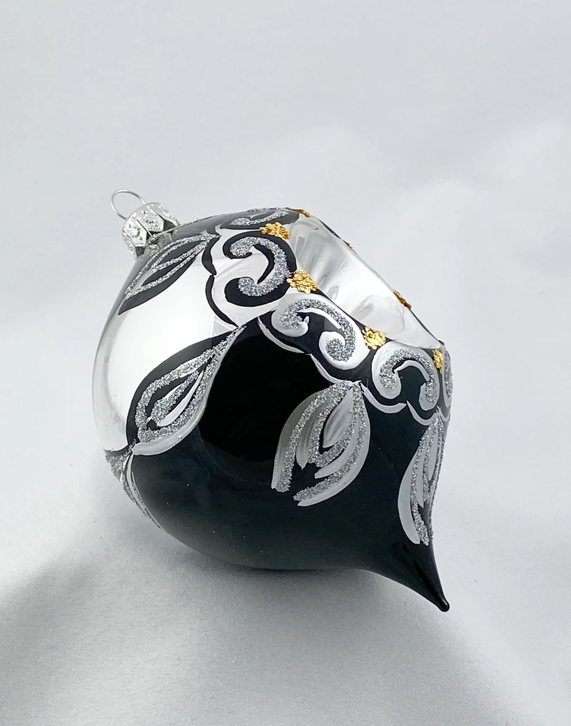 Kurze Olive in Silber/Schwarz mit silbernem Reflex