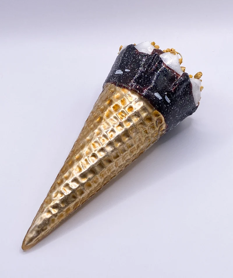 Schokoladen-Cornet-Glace